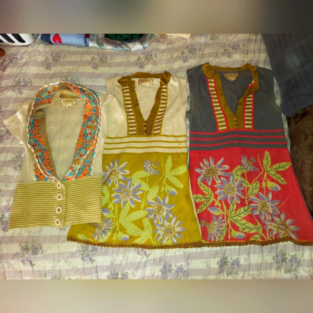 VINTAGE Lia molly tops